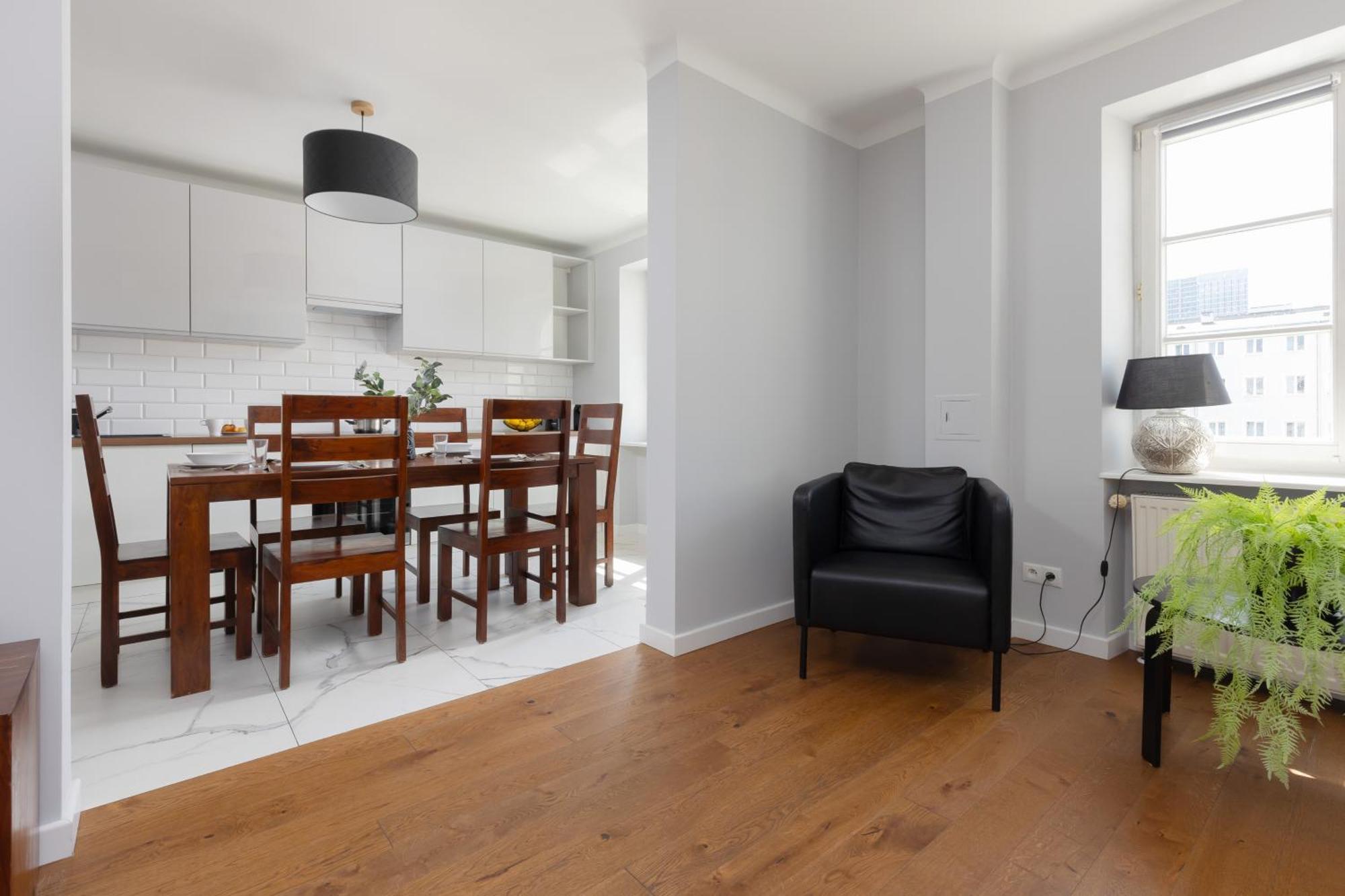 City Center Aparthotel Chmielna By Noclegi Renters Warsawa Bagian luar foto